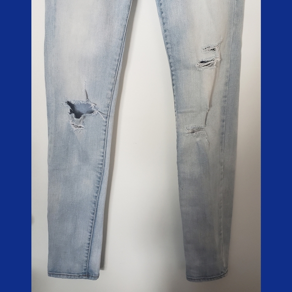 American Eagle Skinny Stetch Destressed Jeans - Picture 4 of 7